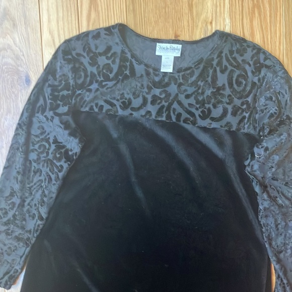 Vintage Diane Von Furstenberg velvet dress size large - Picture 3 of 3